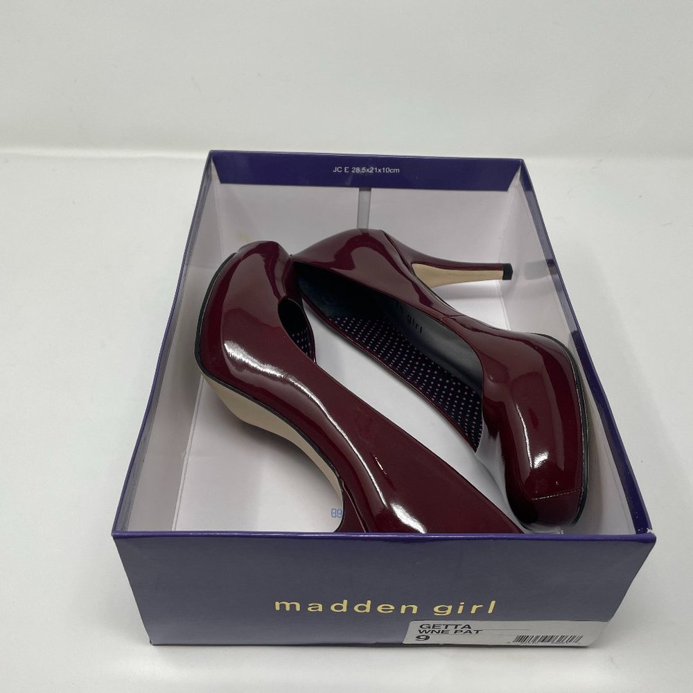 Madden Girl Faux Patent Leather Heels Size 9